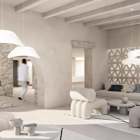 Anastasia By Spilia 칼라파티스