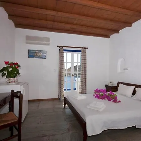 Hotel Anastasia By Spilia 3*