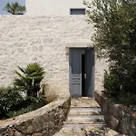 Anastasia By Spilia Hotell 3*